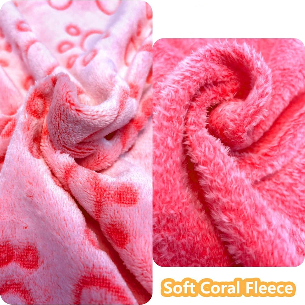 Ultra-Soft Paw Print Dog Blanket – Machine Washable Pet Throw