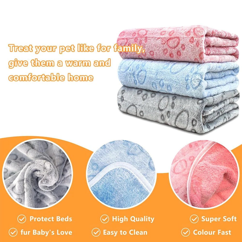 Ultra-Soft Paw Print Dog Blanket – Machine Washable Pet Throw